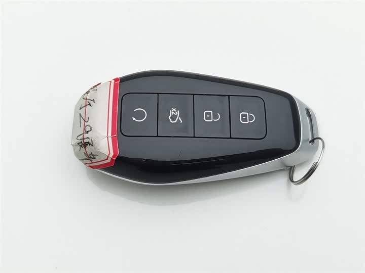 Фото 19 - Denza Z9