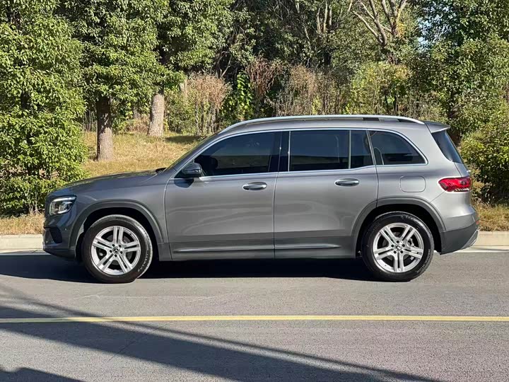 Фото 7 - Mercedes-Benz GLB-Class