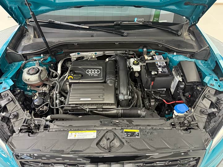 Фото 18 - Audi Q2L