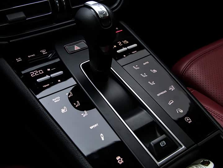 Фото 7 - Porsche Macan