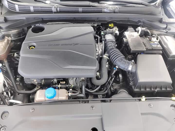 Фото 10 - Changan Eado Plus