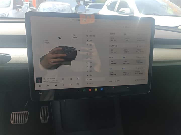 Фото 13 - Tesla Model Y