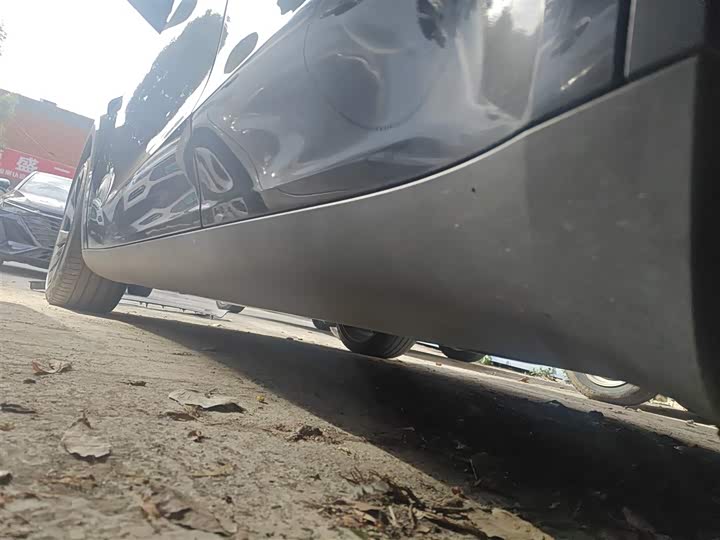 Фото 22 - Tesla Model Y