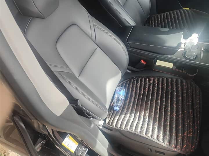 Фото 25 - Tesla Model Y