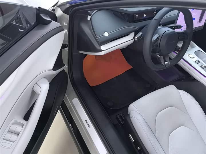 Фото 16 - Xiaomi SU7