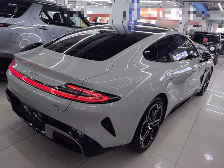 Фото 7 - Xiaomi SU7