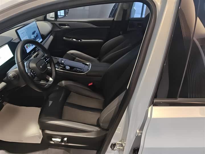 Фото 14 - GAC Aion S Plus