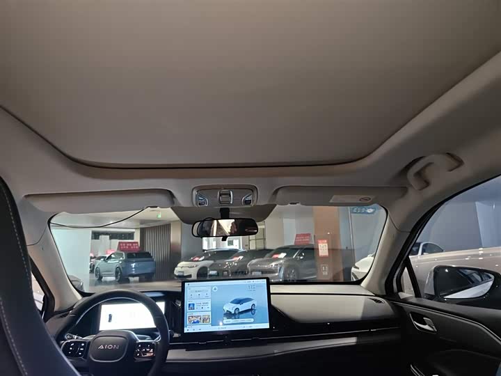 Фото 17 - GAC Aion S Plus