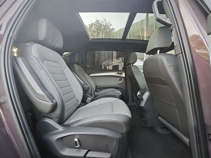 Фото 14 - Volkswagen Talagon