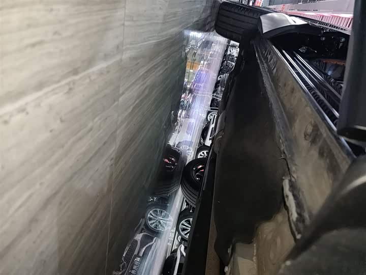 Фото 21 - Honda CR-V