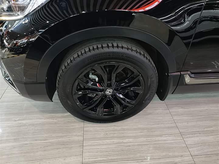 Фото 23 - Honda CR-V