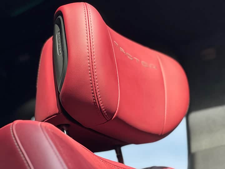 Фото 21 - GAC Trumpchi M8