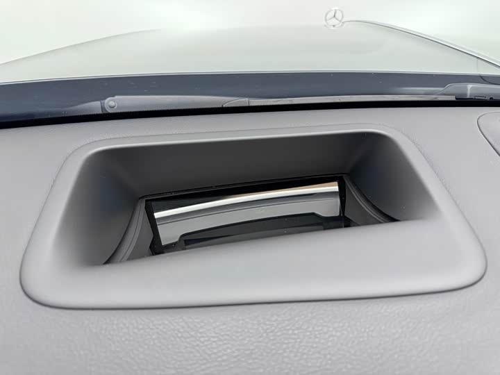 Фото 15 - Mercedes-Benz Maybach S-Class