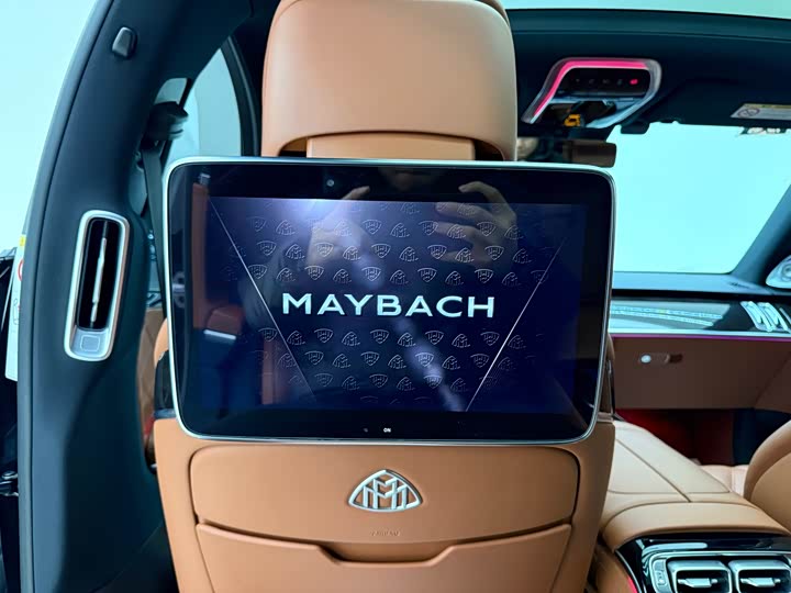 Фото 23 - Mercedes-Benz Maybach S-Class