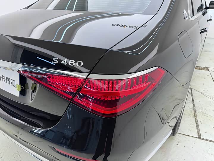 Фото 27 - Mercedes-Benz Maybach S-Class