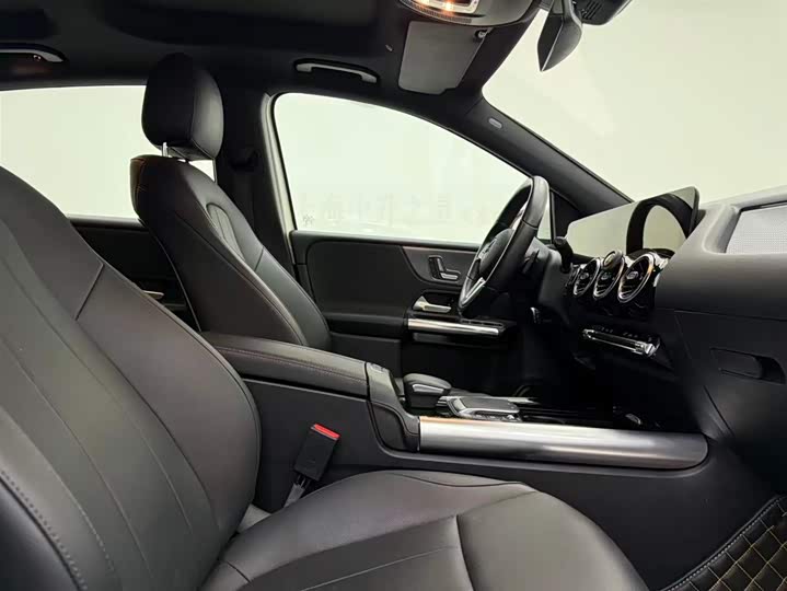 Фото 7 - Mercedes-Benz B-Class