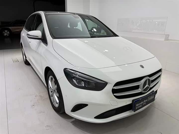 Фото 9 - Mercedes-Benz B-Class