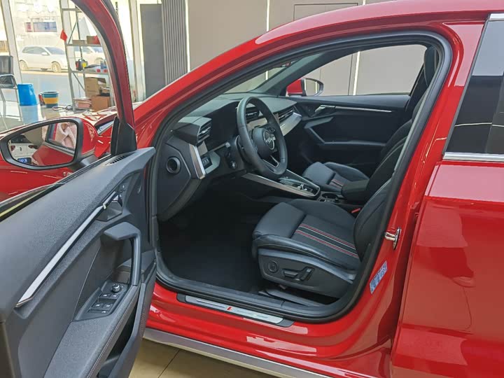 Фото 7 - Audi A3