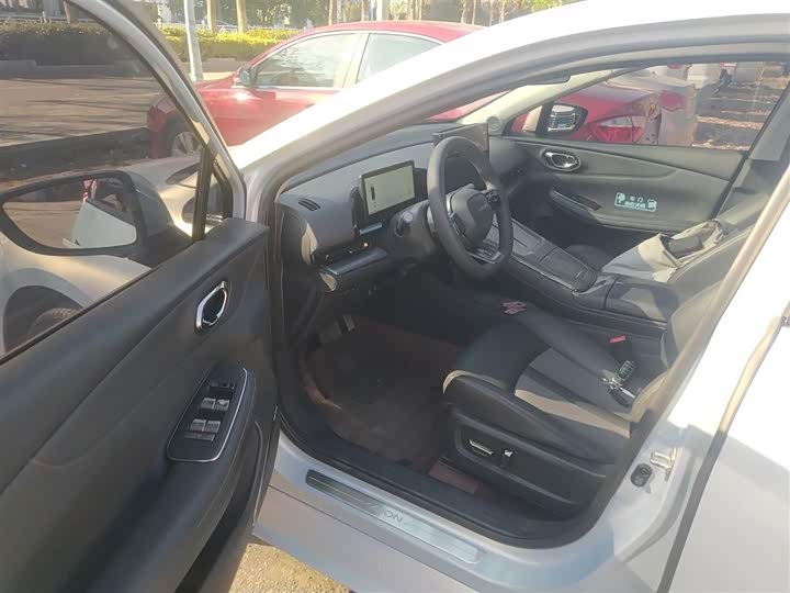 Фото 16 - GAC Aion S Max