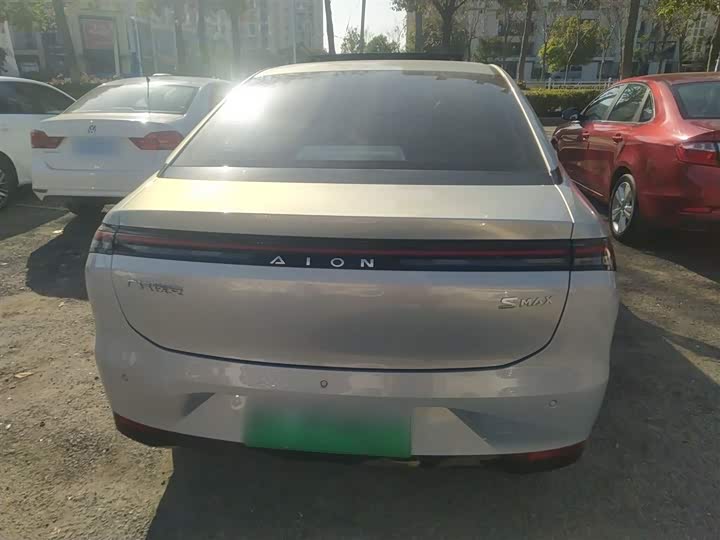 Фото 6 - GAC Aion S Max