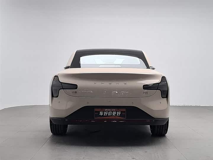 Фото 4 - XPeng Mona M03