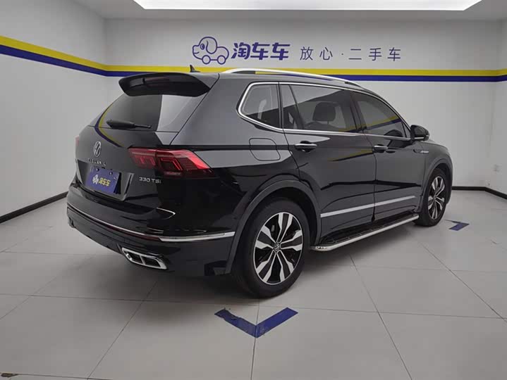 Фото 3 - Volkswagen Tiguan L Pro