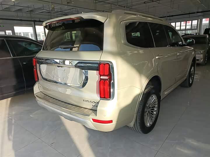 Фото 7 - Tank 500