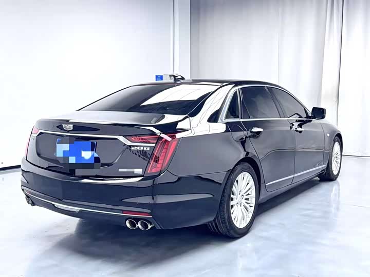 Фото 7 - Cadillac CT6