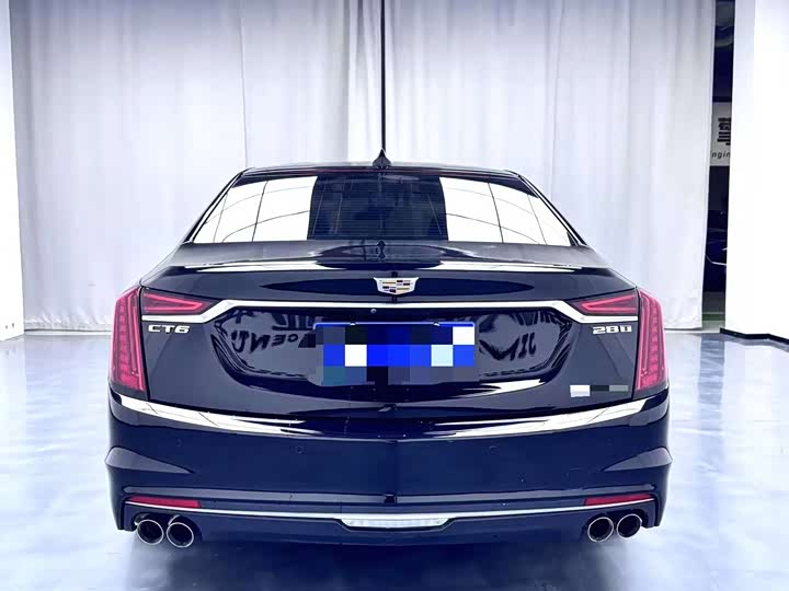 Фото 9 - Cadillac CT6