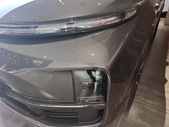 Фото 24 - LiXiang L9