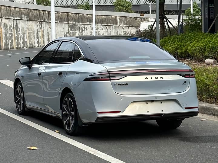 Фото 21 - GAC Aion S Plus