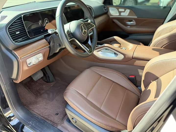 Фото 4 - Mercedes-Benz GLE-Class