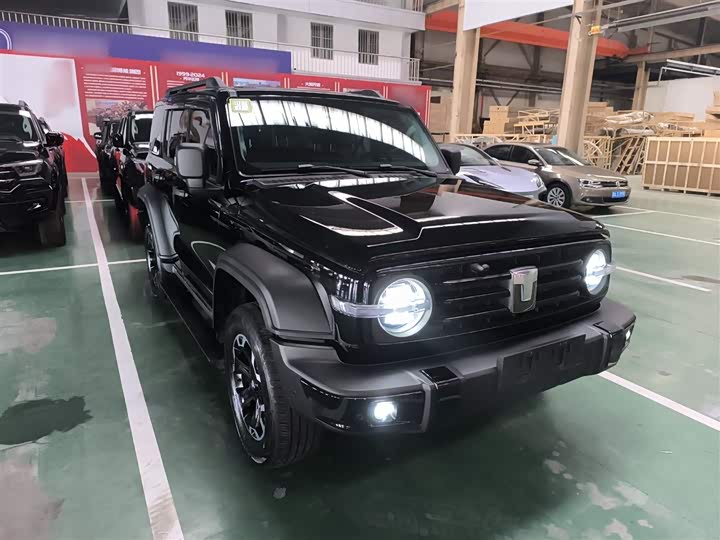 Фото 4 - Tank 300 Hybrid