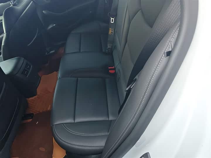 Фото 17 - Cadillac CT5