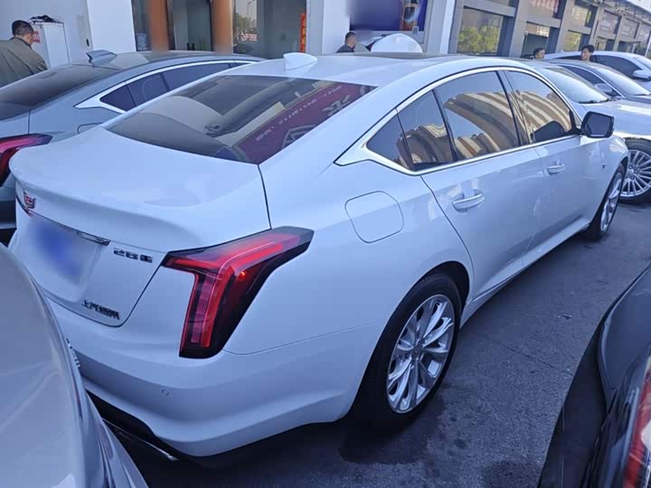 Фото 7 - Cadillac CT5