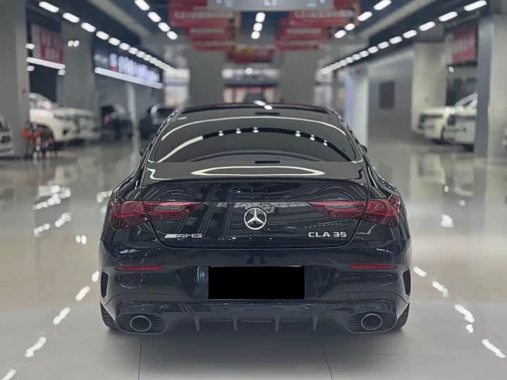 Фото 8 - Mercedes-Benz CLA-Class AMG