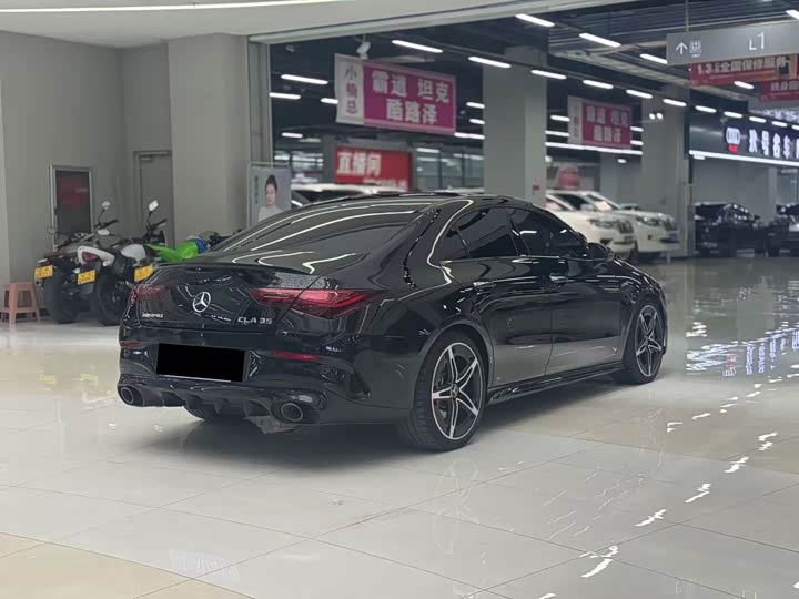 Фото 9 - Mercedes-Benz CLA-Class AMG