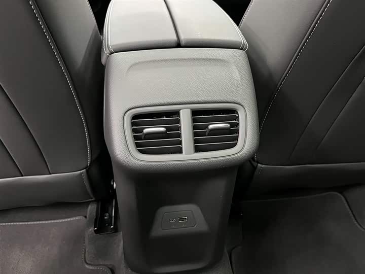 Фото 16 - Buick Envision S