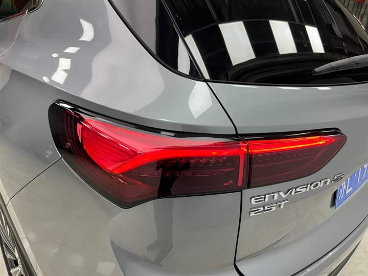 Фото 20 - Buick Envision S