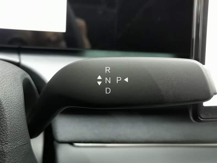 Фото 13 - BYD Sea Lion 07 DM-i Hybrid