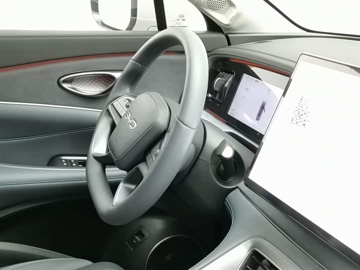 Фото 22 - BYD Sea Lion 07 DM-i Hybrid