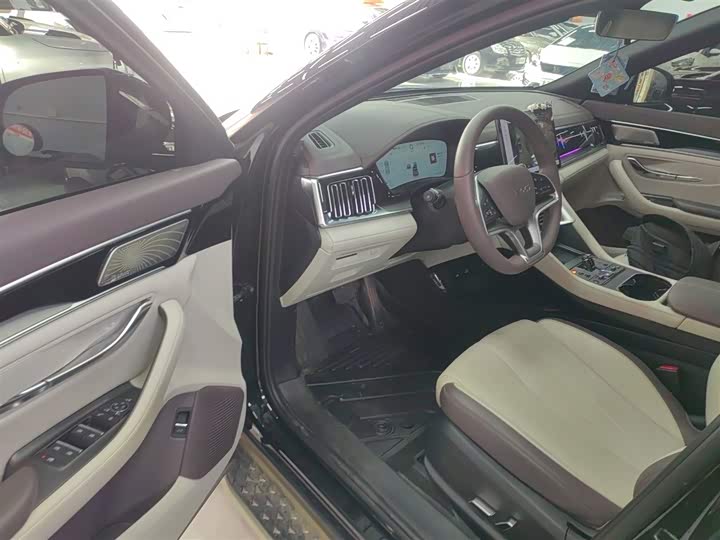 Фото 16 - BYD Song Plus Hybrid/EV