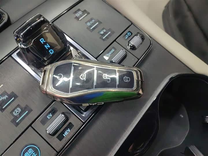 Фото 9 - BYD Song Plus Hybrid/EV