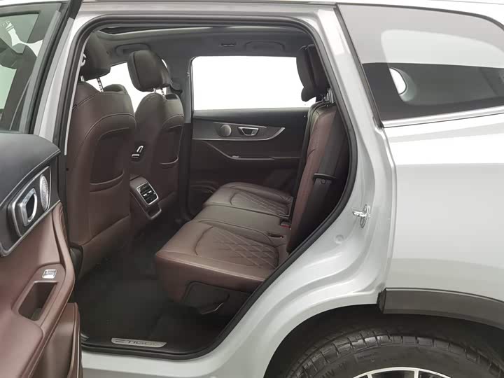 Фото 15 - Chery Tiggo 8 Pro