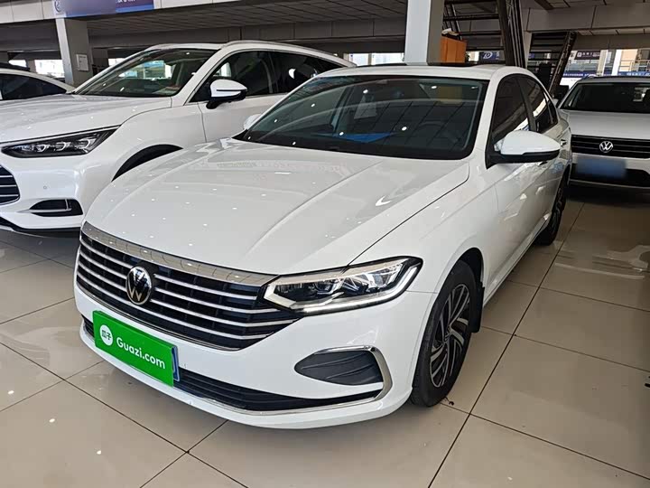 Фото 1 - Volkswagen Lavida