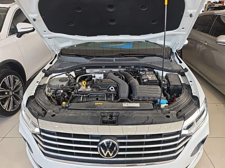 Фото 20 - Volkswagen Lavida