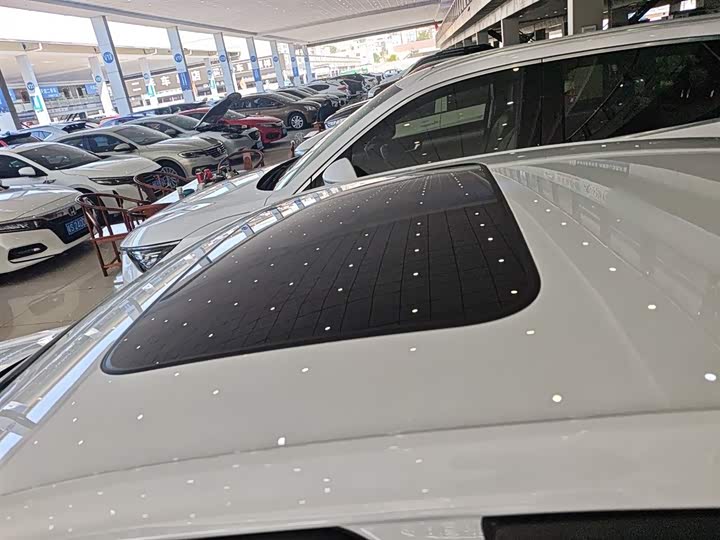 Фото 27 - Volkswagen Lavida