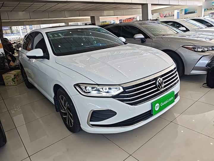 Фото 4 - Volkswagen Lavida