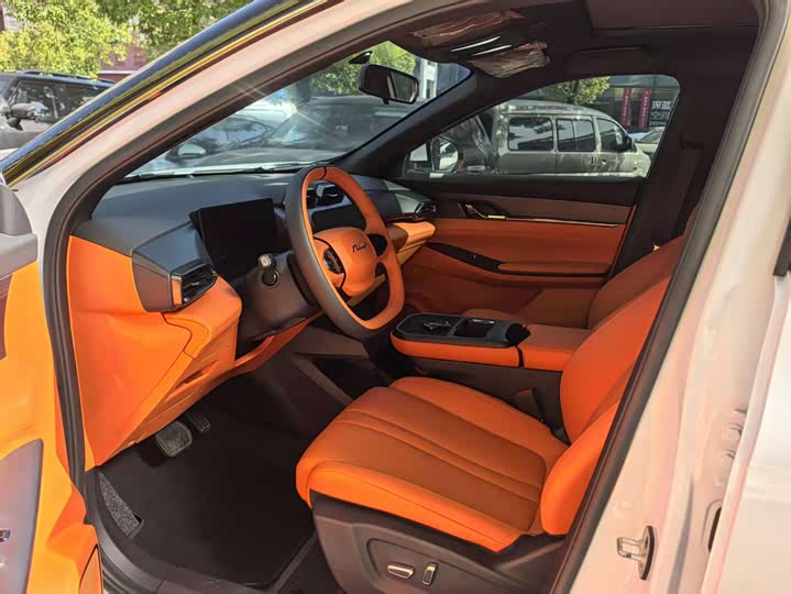 Фото 6 - Dongfeng Aeolus L7