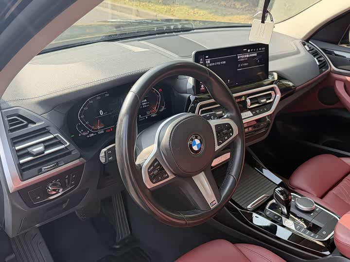 Фото 10 - BMW X3